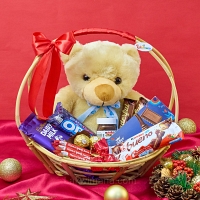 Cute Teddy Bear Chocolate Gift Basket